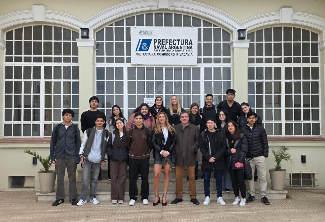 Estudiantes de Abogacía participaron de una jornada junto a Prefectura Naval Argentina